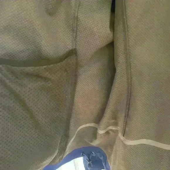 REI Women’s Jacket Like New, Medium - Picture 6 of 9